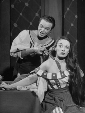 Alfred Drake and Patricia Morison in a hair-pulling moment from Kiss Me Kate