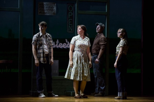 l-r, Dave Thomas Brown, Elizabeth Stanley, Cullen R. Titmas and Caitlin Houlahan in "The Bridges of Madison County" at The Ahmanson theatre. Photo by Matthew Murphy.