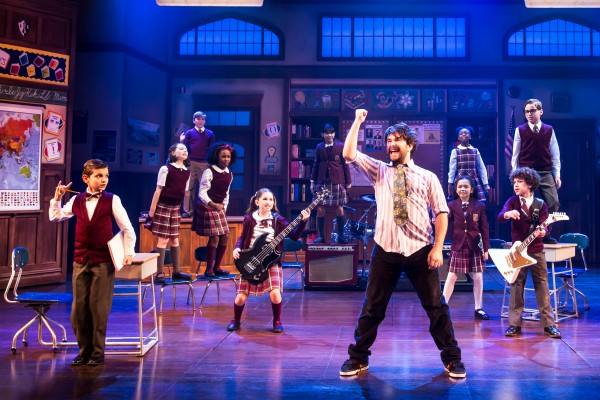 Alex Brightman and the kid band in School of Band. Credit: Matthew Murphy