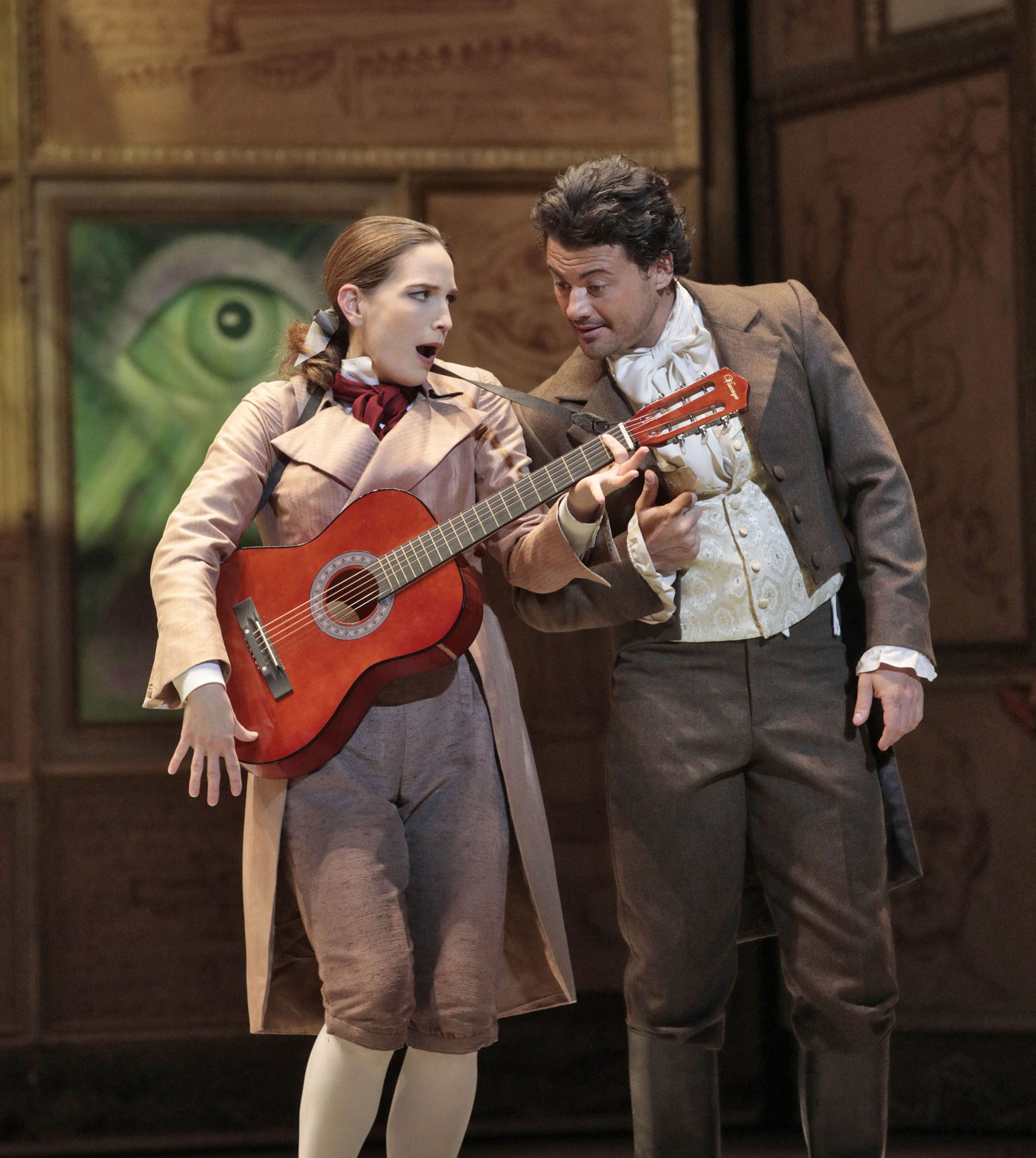 Kate Lindsay (Niklausse), Vittorio Grigolo (Hoffmann). Photo Ken Howard-LA Opera