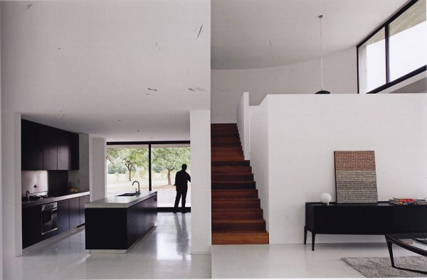 View House: interior volumetric articulation
