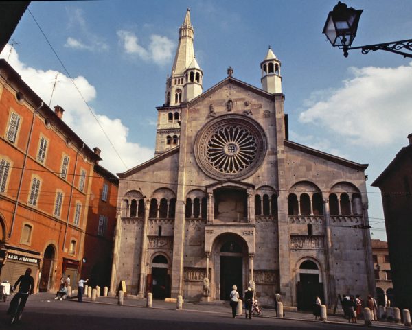 Modena Duomo © Elisa Leonelli 1984
