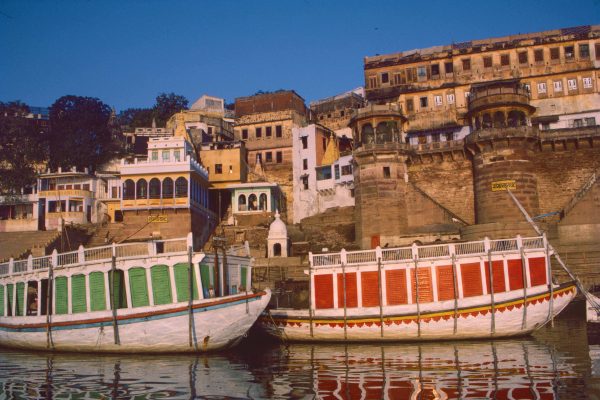  Boats on Ganges. Benares, India © Elisa Leonelli 1984