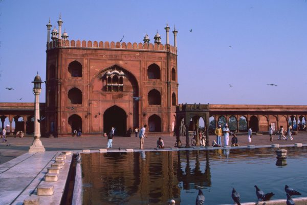 JAMA MASJID Mosque. Delhi, India (c0 Elisa Leonelli 1984