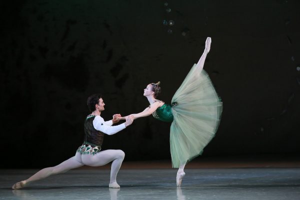 Mariinsky Ballet in "Emeralds". Photo by Natasha Razina.