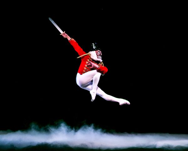 Aspen Santa Fe Ballet's "Nutcracker." Photo by Sharen Bradford.